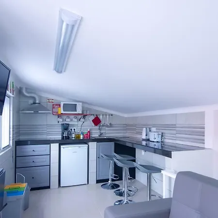Apartment Angra Spot Lodging Ur Angra do Heroismo